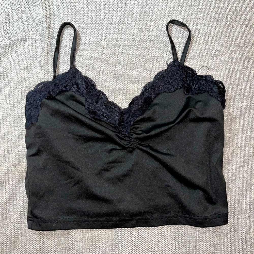 Black lace shein tank top.